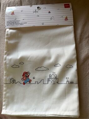 Nintendo Super Mario Kitchen Towel set of 4 NWT